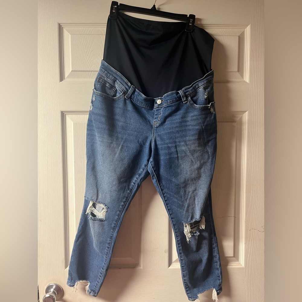 Abercrombie & Fitch Maternity Super Skinny Ankle Jean